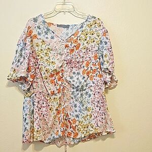 ALEX AND PARKER FLORAL TOP SIZE MEDIUM